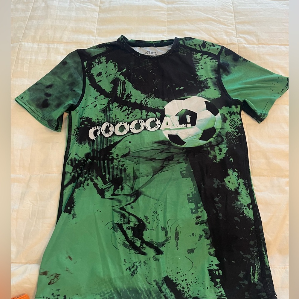 Green black Camo soccer shirt M 10-12